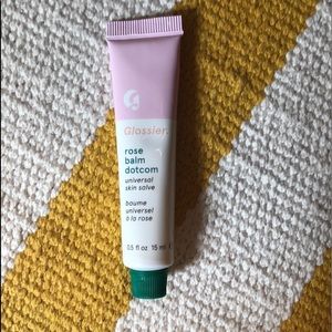 🌷Glossier Rose Balm Dotcom w/o Packaging🌷